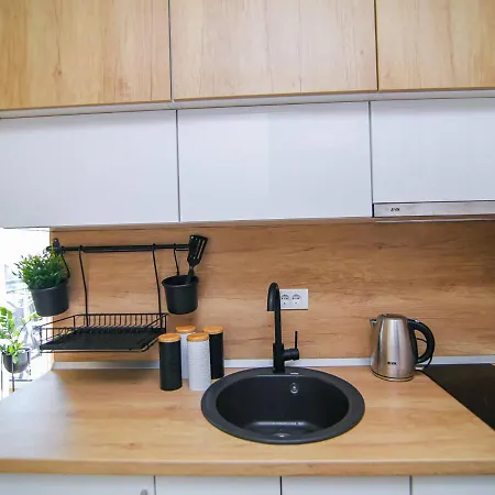 Narcis 17 - Novonamesteni Sa Prelepim Pogledom Na Tornik *