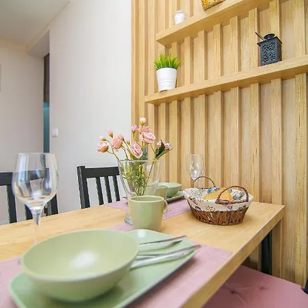 Narcis 17 - Novonamesteni Sa Prelepim Pogledom Na Tornik *