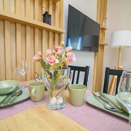 Narcis 17 - Novonamesteni Sa Prelepim Pogledom Na Tornik Apartament