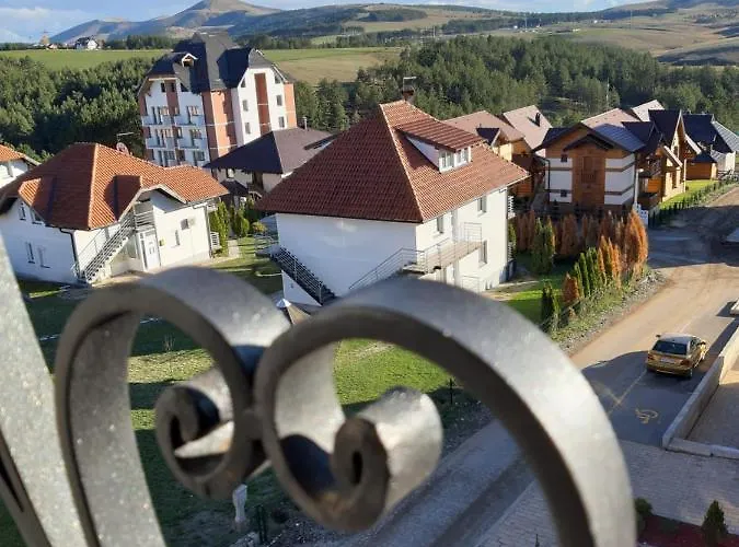 Appartement Narcis 17 - Novonamesteni Sa Prelepim Pogledom Na Tornik *